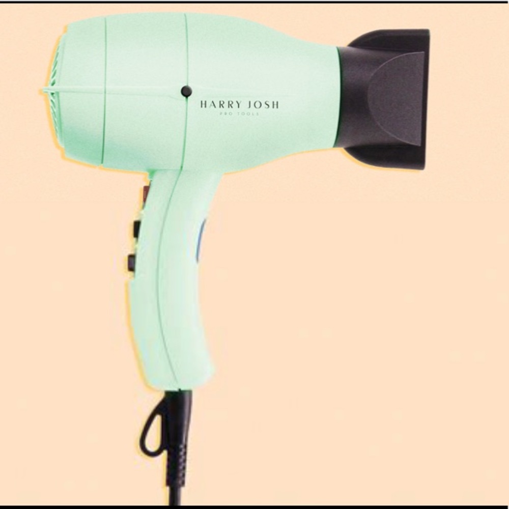 Harry Josh blow dryer